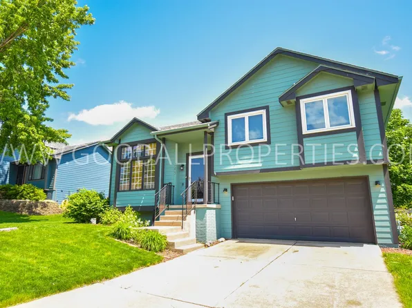 245 Becky Lynn Blvd, Pleasant Hill, IA 50327