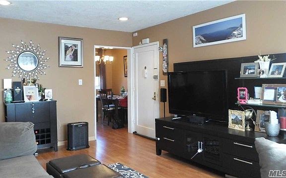 2nd image of 24931 64th Ave