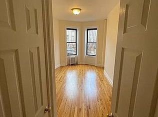 324 12th St APT 2R, Brooklyn, NY 11215