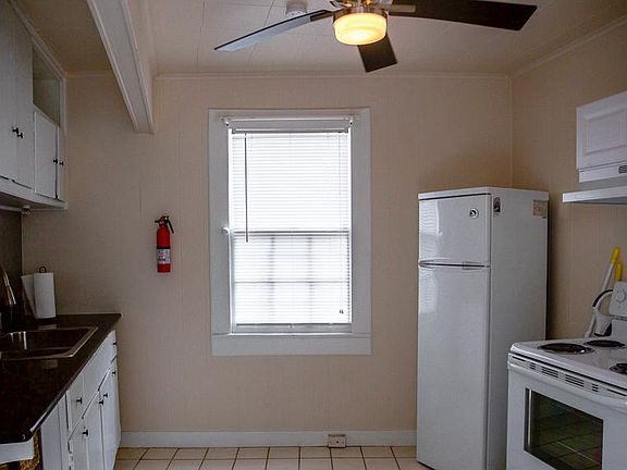 2nd image of 2337 Esplanade Ave #B