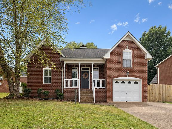 5th image of 312 Lone Oak Dr