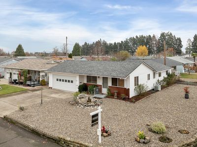904 Broughton Way, Woodburn, OR, 97071