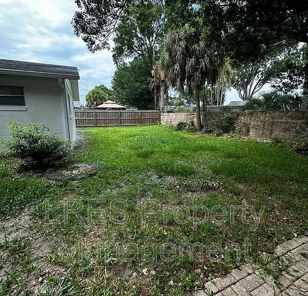 2719 Merrie Oaks Rd — Photo 45