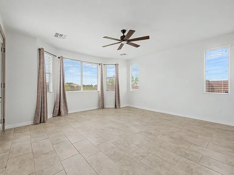 16878 S Eva Ave — Photo 14