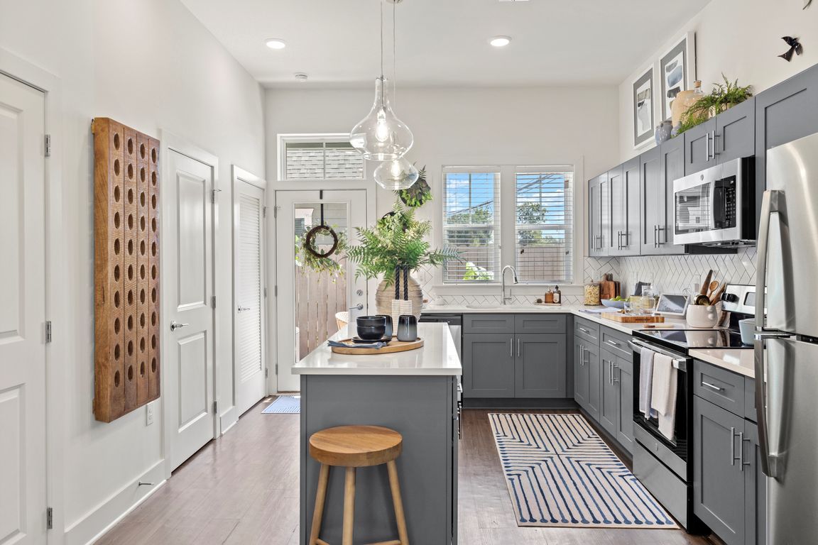 Cottage Kitchen