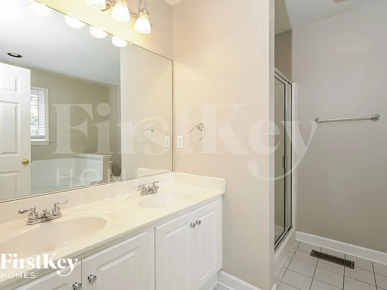 4767 Audrey Dr — Photo 9