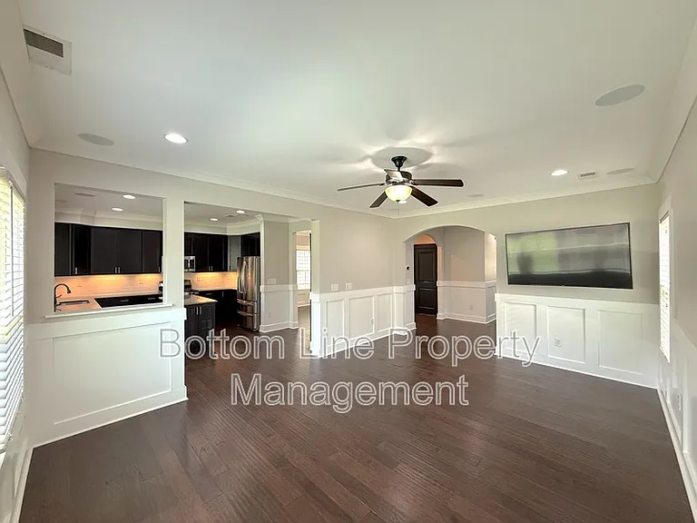 2507 Alyssa Ln — Photo 6