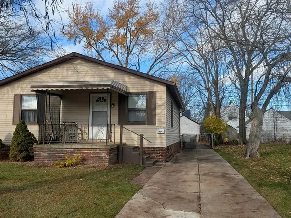 29131 Norman Ave, Wickliffe, OH 44092