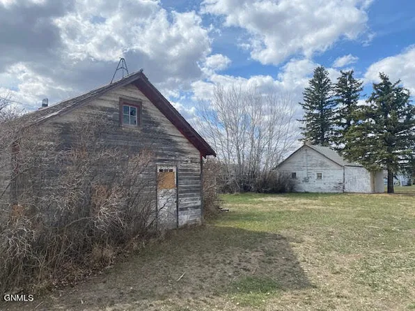 3rd Ave N, Froid, MT 59226
