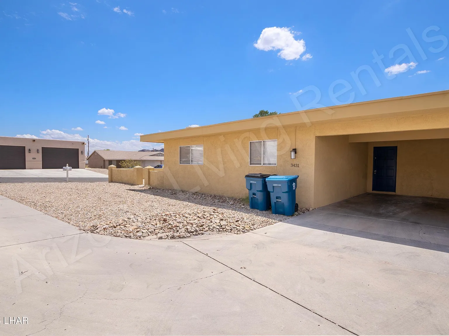 3 bed, 1.5 bath, 1494 sqft, $1,375 — Photo 2