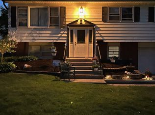 16334 Ridgeland Ave, Tinley Park, IL 60477