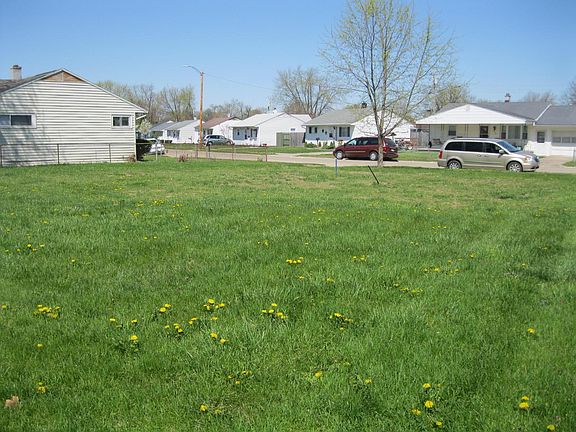 5th image of 839 Flintridge Dr