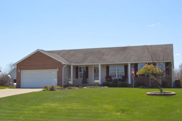 1st image of 716 Cedar Mill Dr