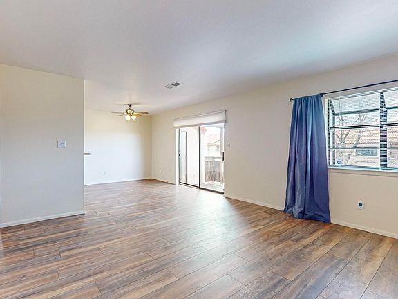 5th image of 6079 McKinney Dr NE