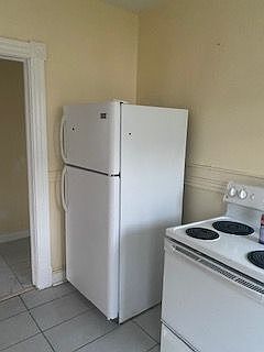 3rd image of 8 Kent St