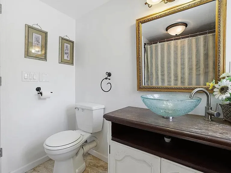 7121 Wazeecha Ave — Photo 11