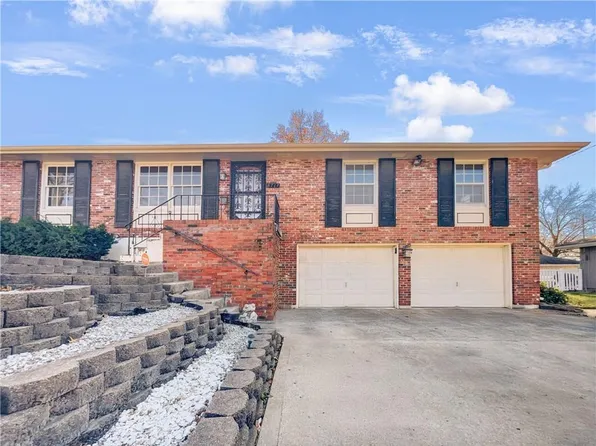 3711 S Kiger Rd, Independence, MO 64055