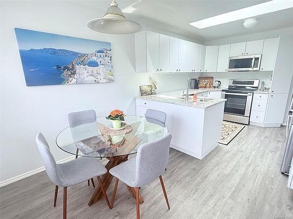 4th image of 6111 Sayward Rd #4