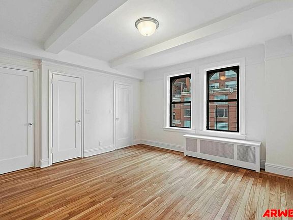 3rd image of 311 E 72nd St APT 6F