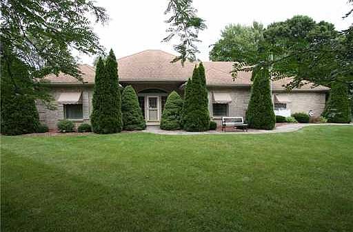 1st image of 609 Catalpa Dr