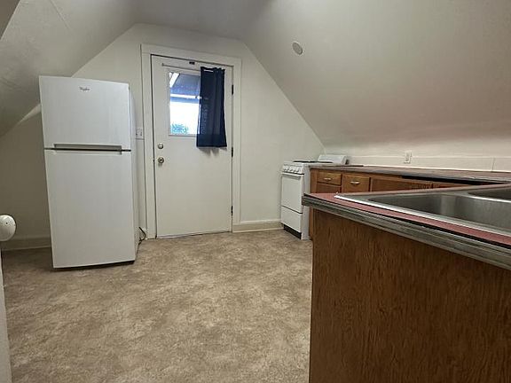 2nd image of 108 N 23rd St APT 2