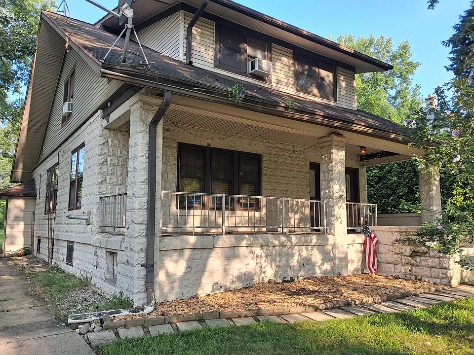 305 S Cleveland Ave