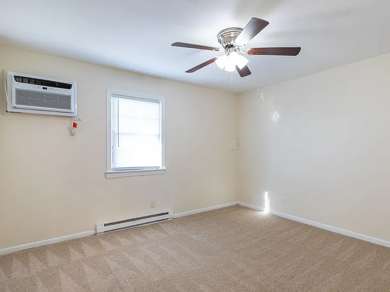 346 Fort Worth Ave — Photo 10