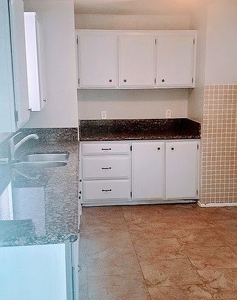 5th image of 66031 Flora Ave