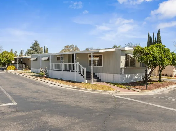 2621 Prescott Rd Space 153, Modesto, CA 95350