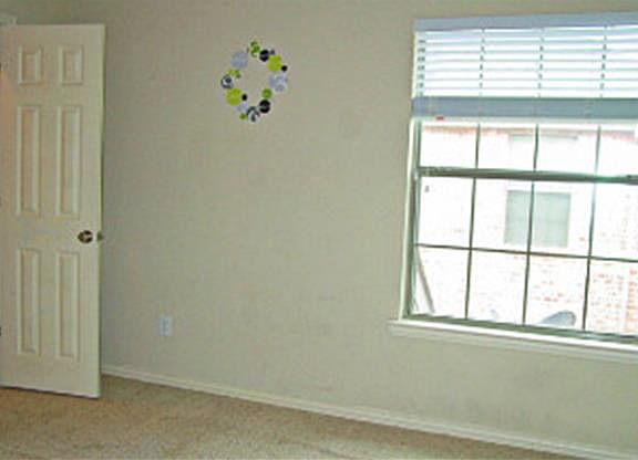 5th image of 1544 San Andres Dr