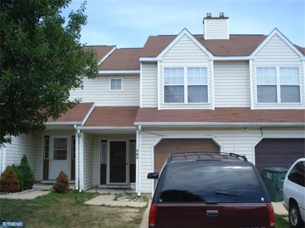 141 Auckland Dr, Newark, DE 19702