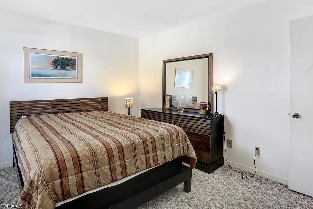 2 bed, 2.0 bath, 1031 sqft, $1,600 — Photo 4