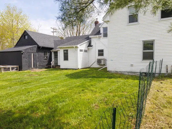 22 Booker Street, Thomaston, ME 04861