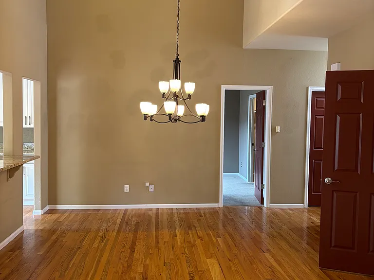 8038 E Fairmount Dr — Photo 5