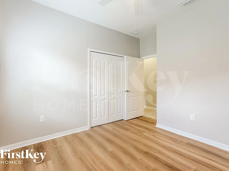 11438 Fort Lauderdale Pl — Photo 11
