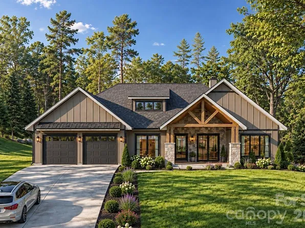 113 Stonefly Dr, Horse Shoe, NC 28742