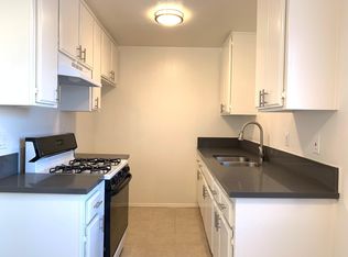 1631 W 224th St APT 4, Torrance, CA 90501