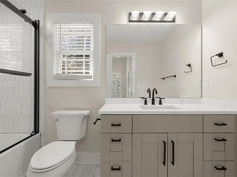 404 Way Bridge Ct NE — Photo 25