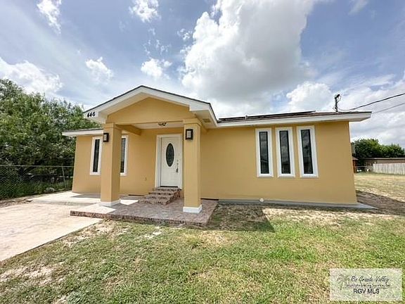 2nd image of 446 Avenida Del Sol