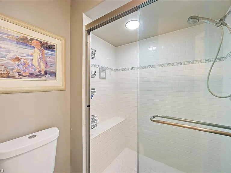 13611 Worthington Way #1310 — Photo 11