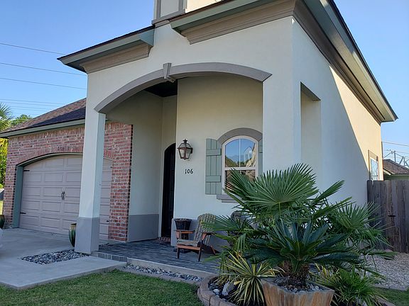 2nd image of 106 Harbor Walk Dr