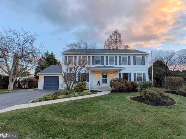 9403 Erin Ave, Walkersville, MD 21793