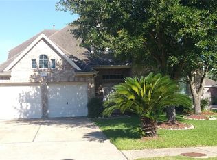 5035 Hearth Hollow Ln, Sugar Land, TX 77479