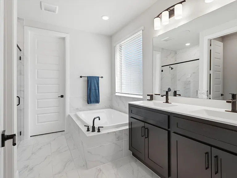 603 Crystal View Dr — Photo 9