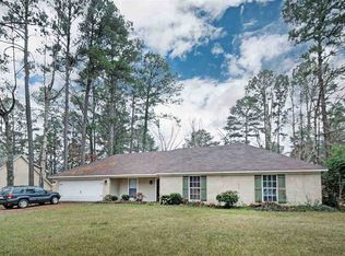 505 Berwick Dr, Brandon, MS 39047