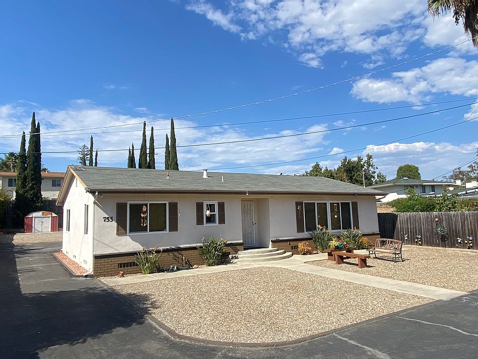 Front of the home with nice big driveway and off street parking.