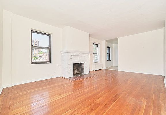 2nd image of 2475 Palisade Ave APT 3D