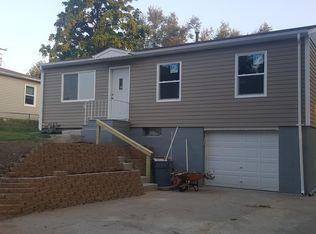 7315 Frederick Ave, La Vista, NE 68128