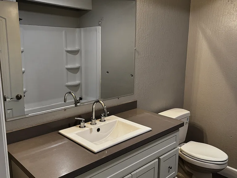2925 Godman Ave #15 — Photo 13