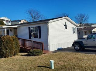 78 Broadwing Dr, Hanover, PA 17331